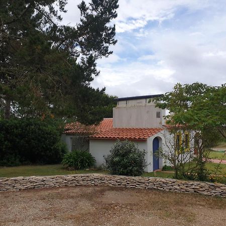 Sondela Self Catering Villa São Martinho do Porto Buitenkant foto