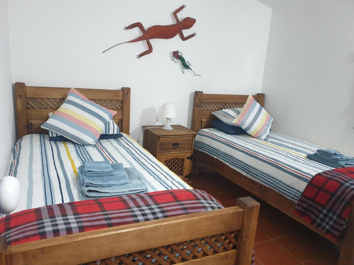 Sondela Self Catering Villa São Martinho do Porto Buitenkant foto