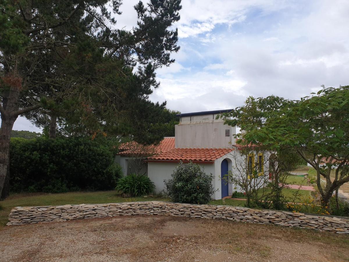 Sondela Self Catering Villa São Martinho do Porto Buitenkant foto